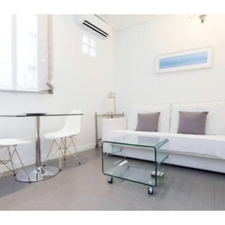 Apartamento Anton Martin II Madrid Bagian luar foto