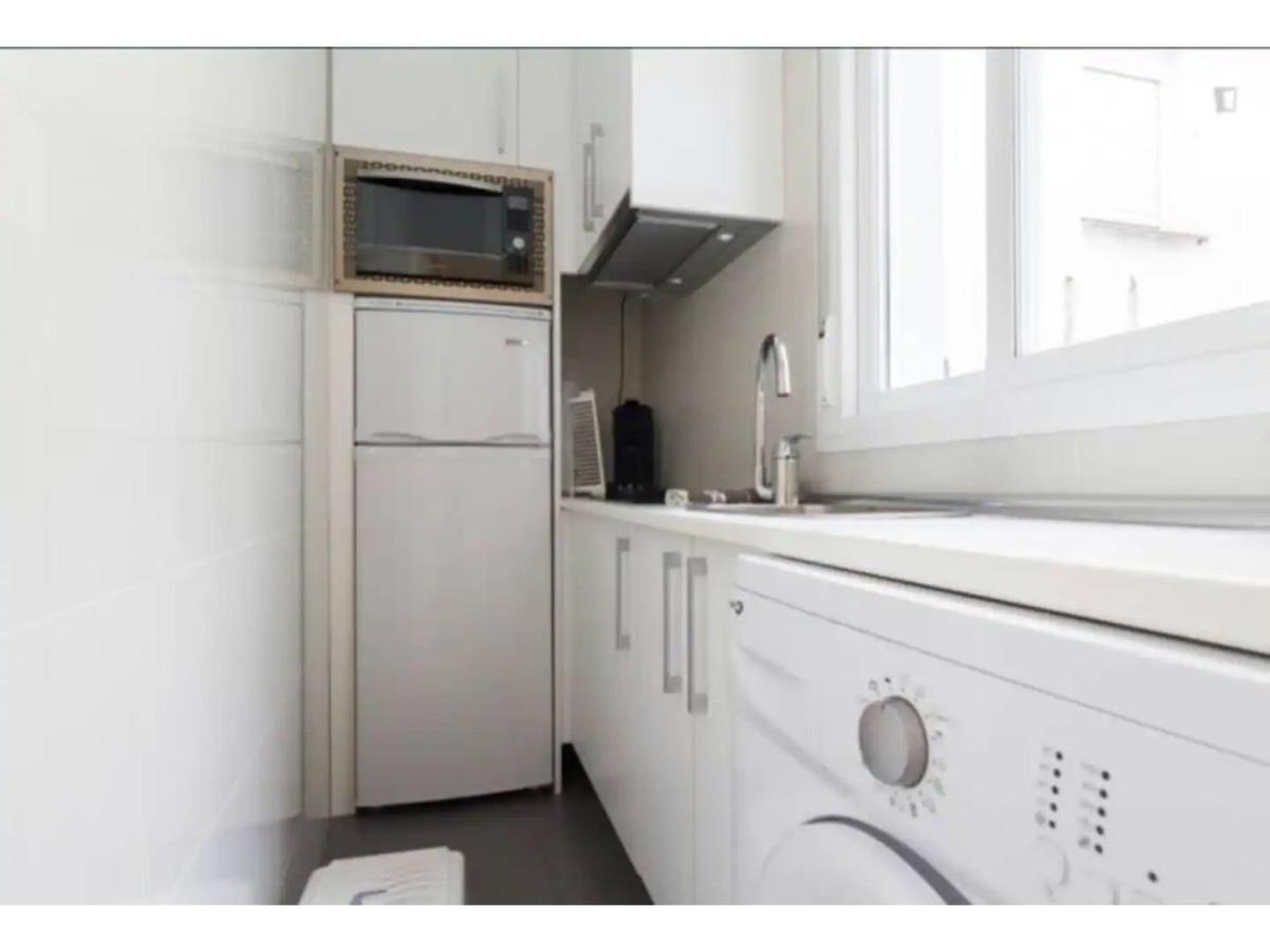 Apartamento Anton Martin II Madrid Bagian luar foto