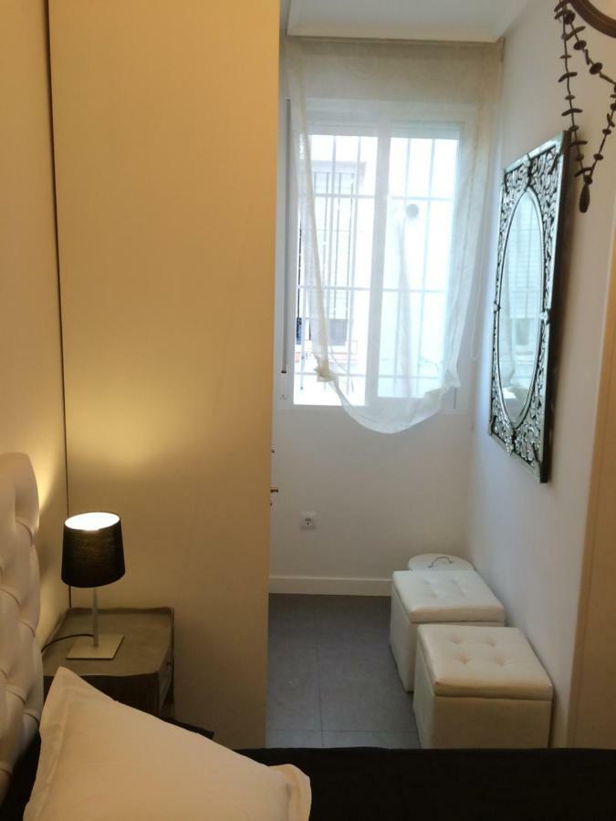 Apartamento Anton Martin II Madrid Bagian luar foto